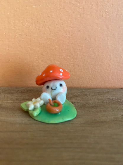 Sweet little mushroom desk buddies