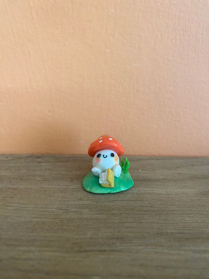 Sweet little mushroom desk buddies