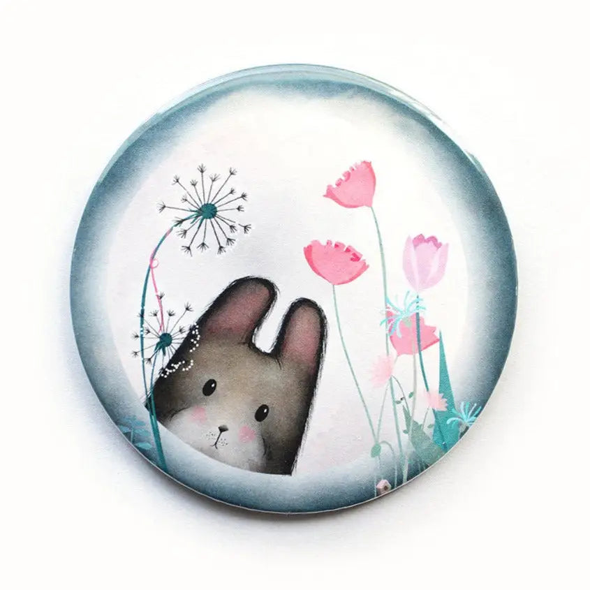 Ili Pika pocket mirror