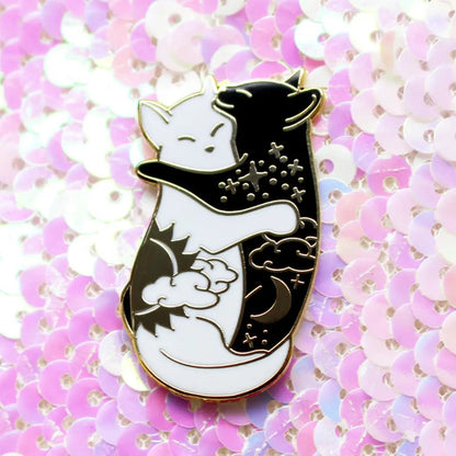 Day and Night Hugging Cats Enamel Pin - Hello Pumpkin