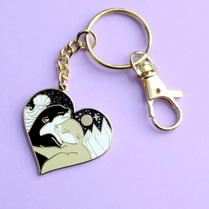 Heart shaped otters key chain - Hello Pumpkin