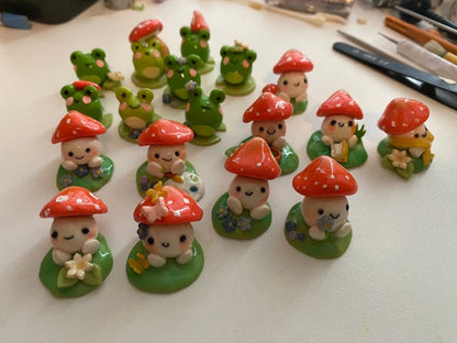 Sweet little mushroom desk buddies - Hello Pumpkin