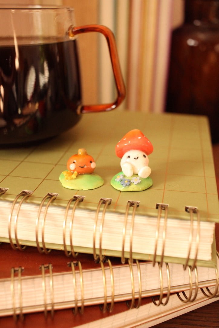 Sweet little mushroom desk buddies - Hello Pumpkin