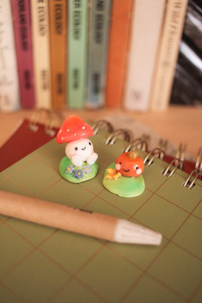 Sweet little mushroom desk buddies - Hello Pumpkin