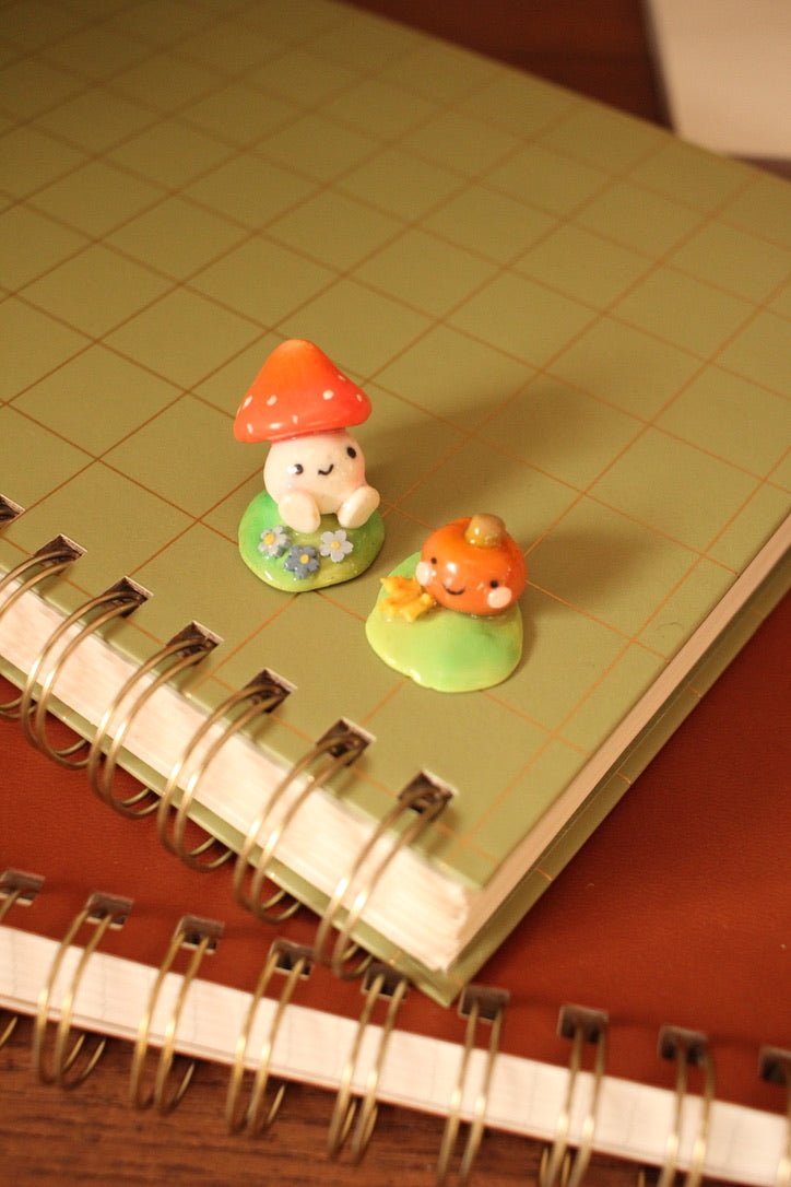 Sweet little mushroom desk buddies - Hello Pumpkin